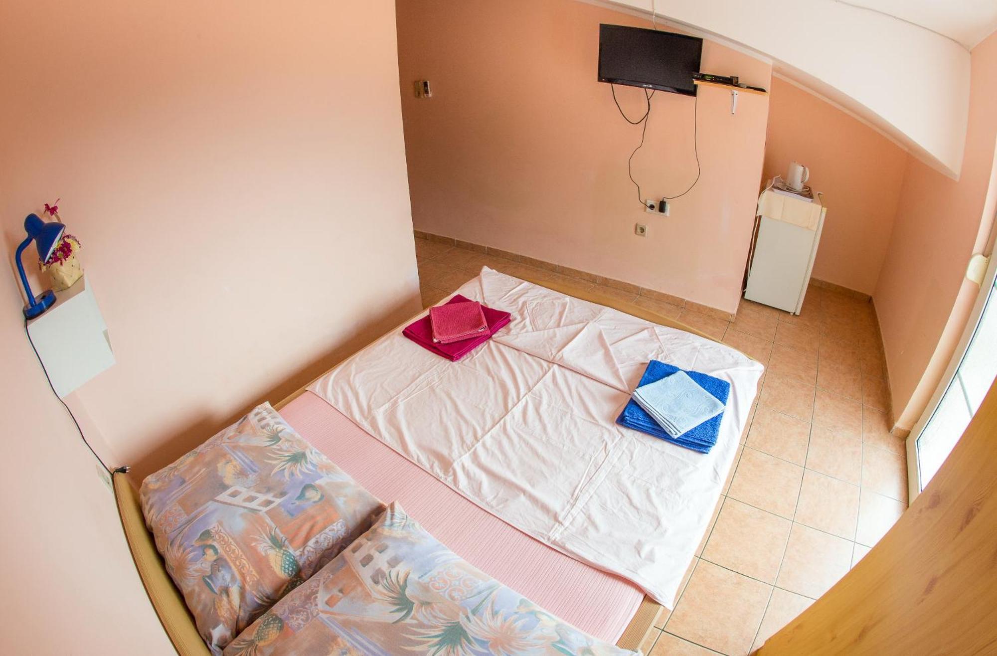 Guest House Almond Bečići Kamer foto