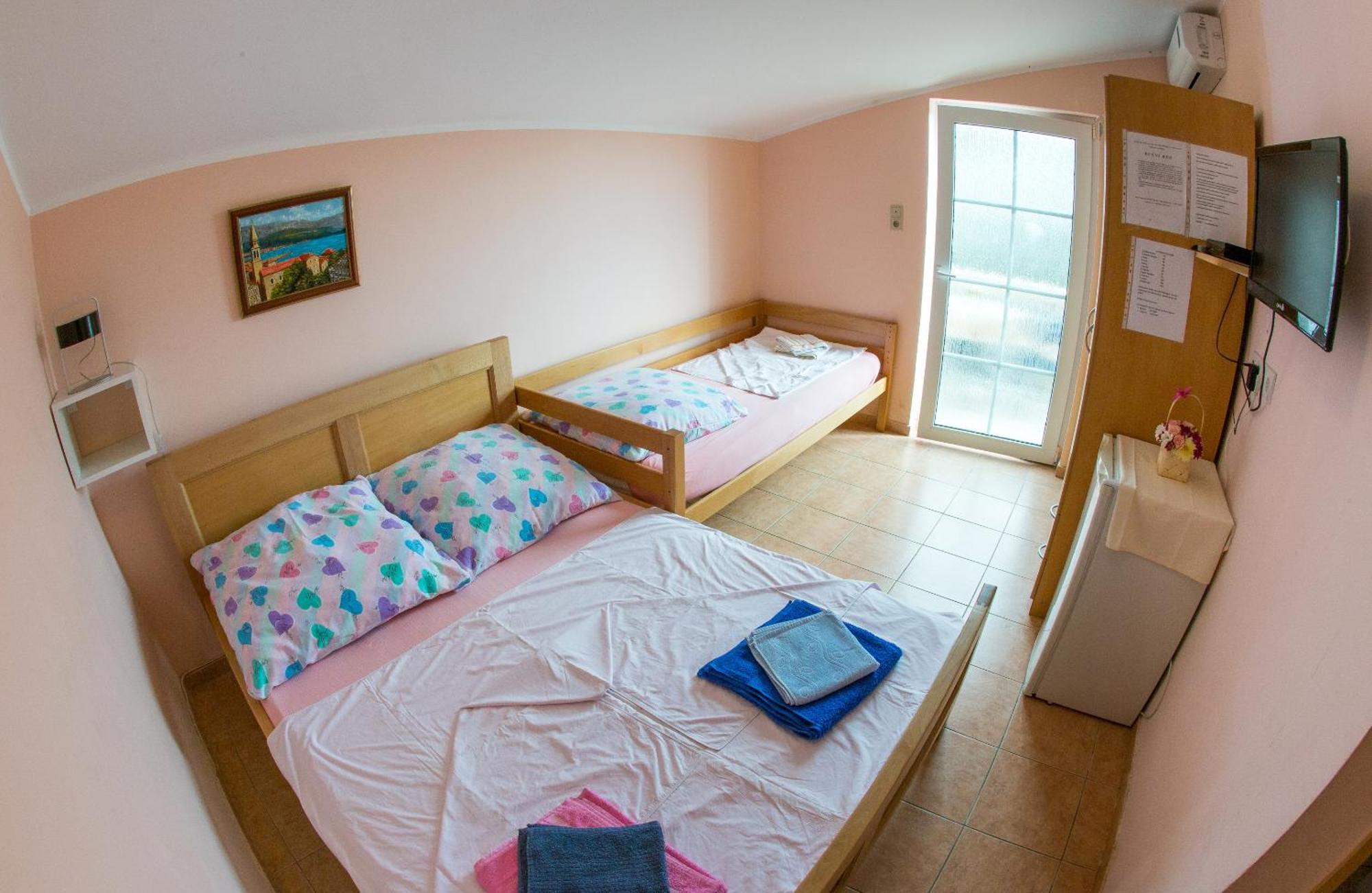 Guest House Almond Bečići Kamer foto